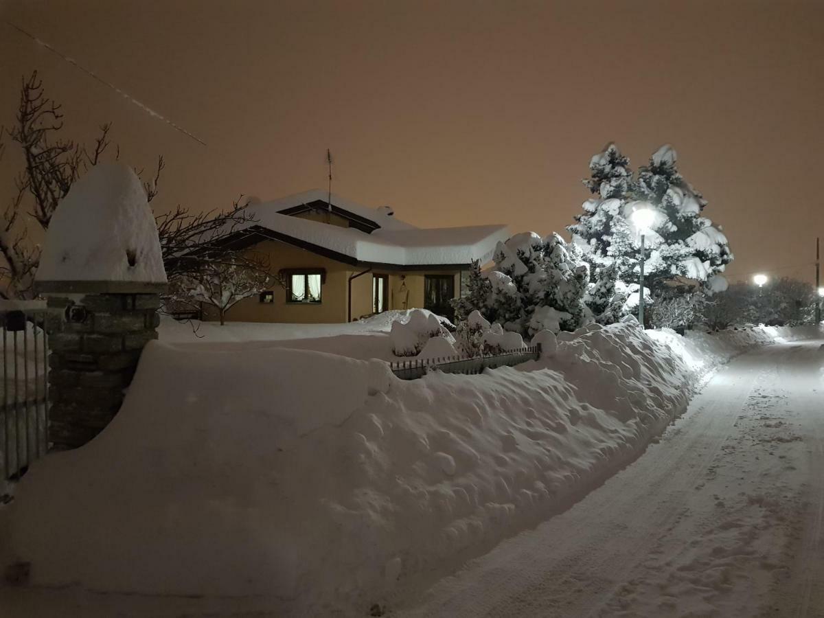 アオスタCasa Di Tiaアパートメント エクステリア 写真